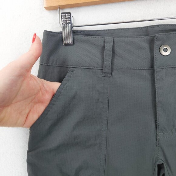 Columbia Pants Womens 2 Gray Omni Shield Cargo Capri Crop Hiking Rip Stop Casual - Picture 2 of 12